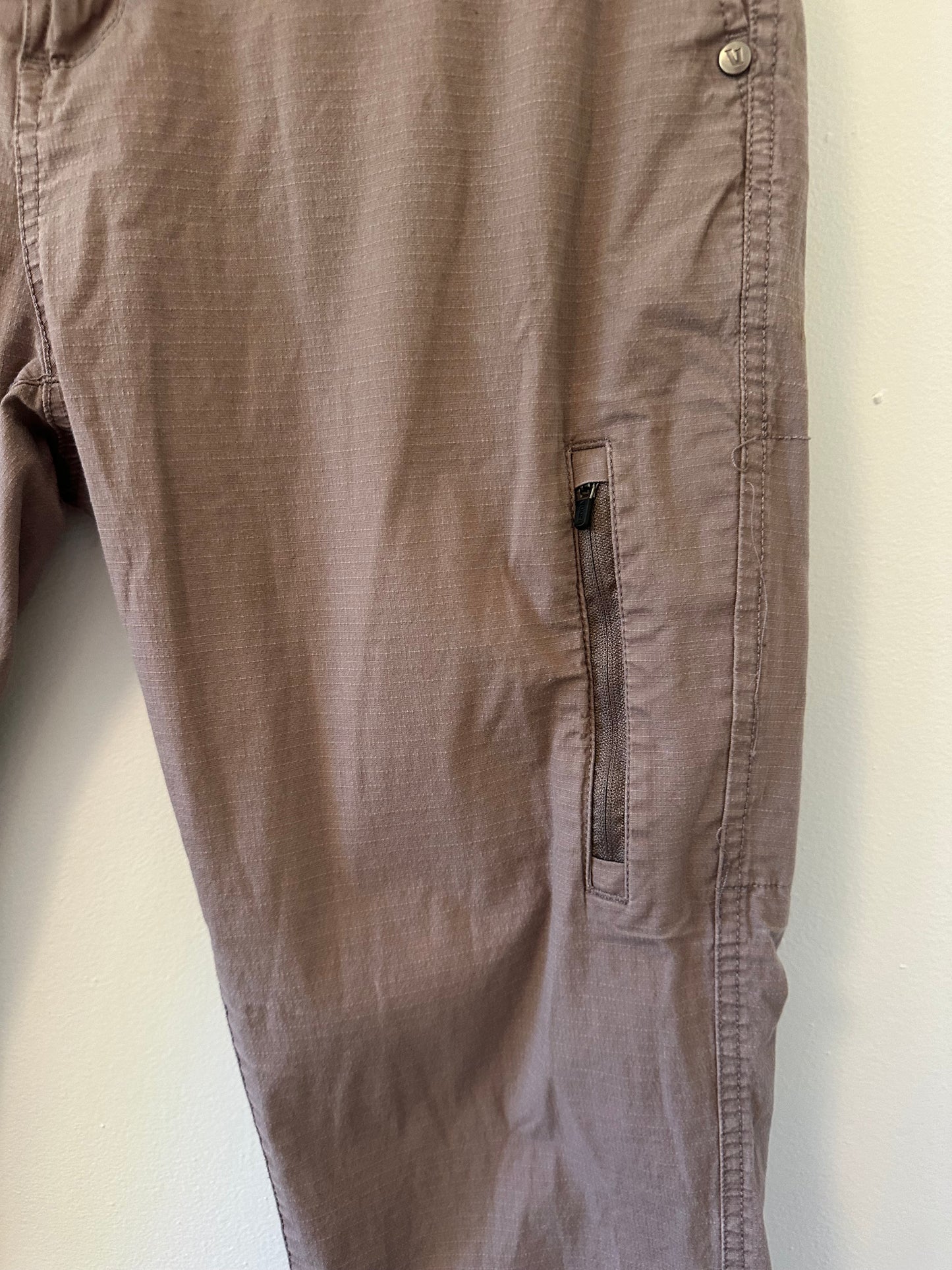 Vuori Ripstop Pants in Mauve - Size Large