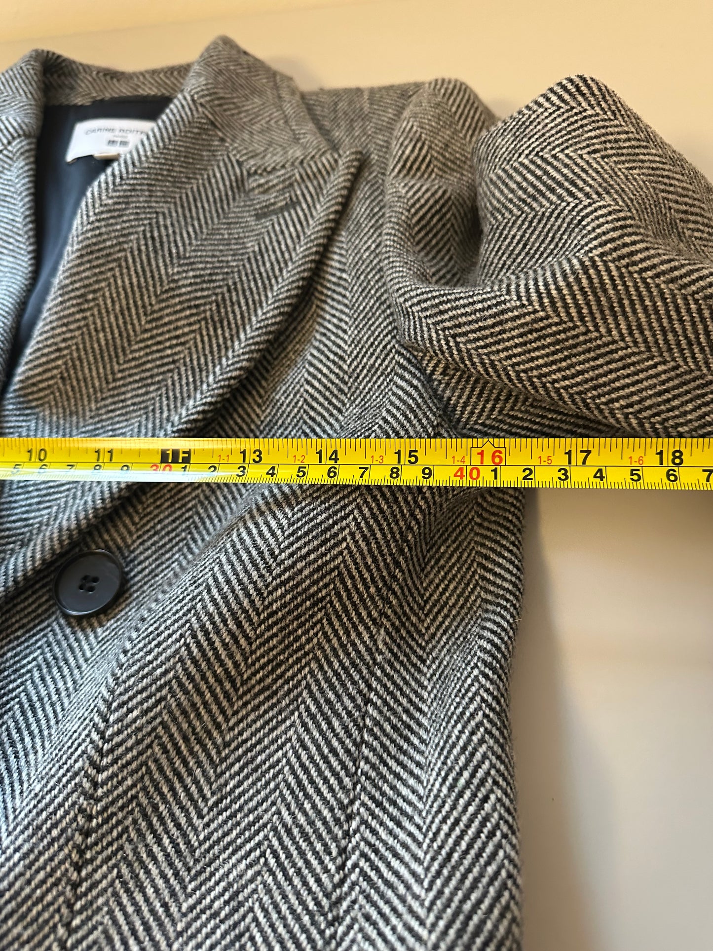 Uniqlo x Carine Roitfeld Herringbone Wool Blend Double Breasted Coat | Size XS
