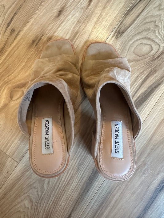 Steve Madden Women's Tan Suede Mules - Size 8.5