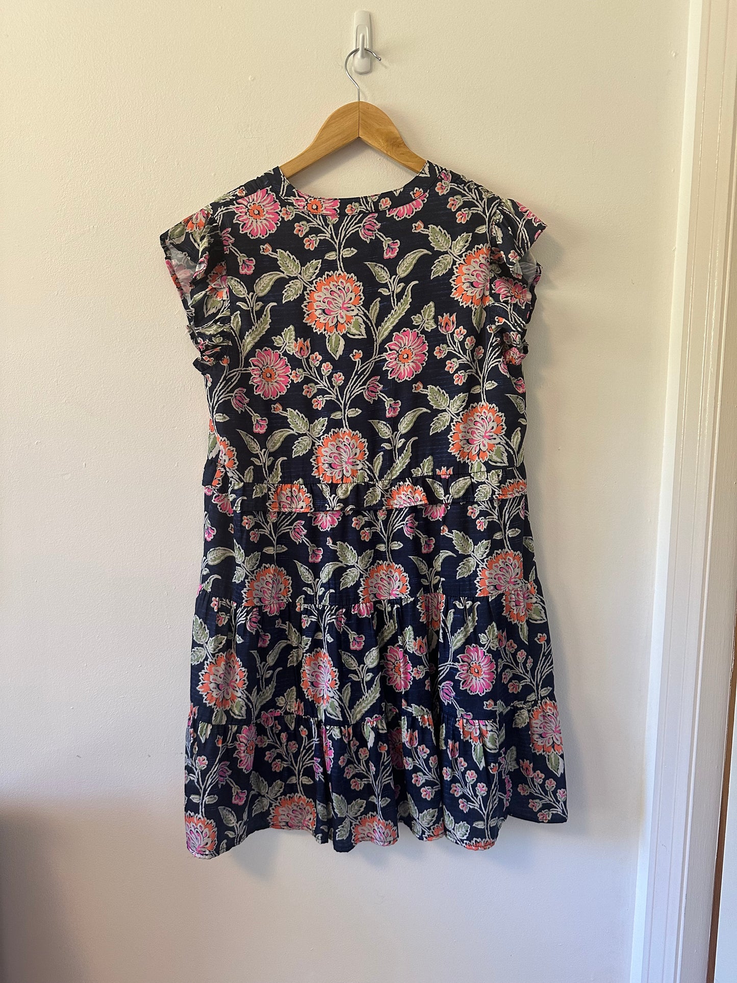 THML Navy Floral Ruffle V-Neck Mini Dress | Size Medium