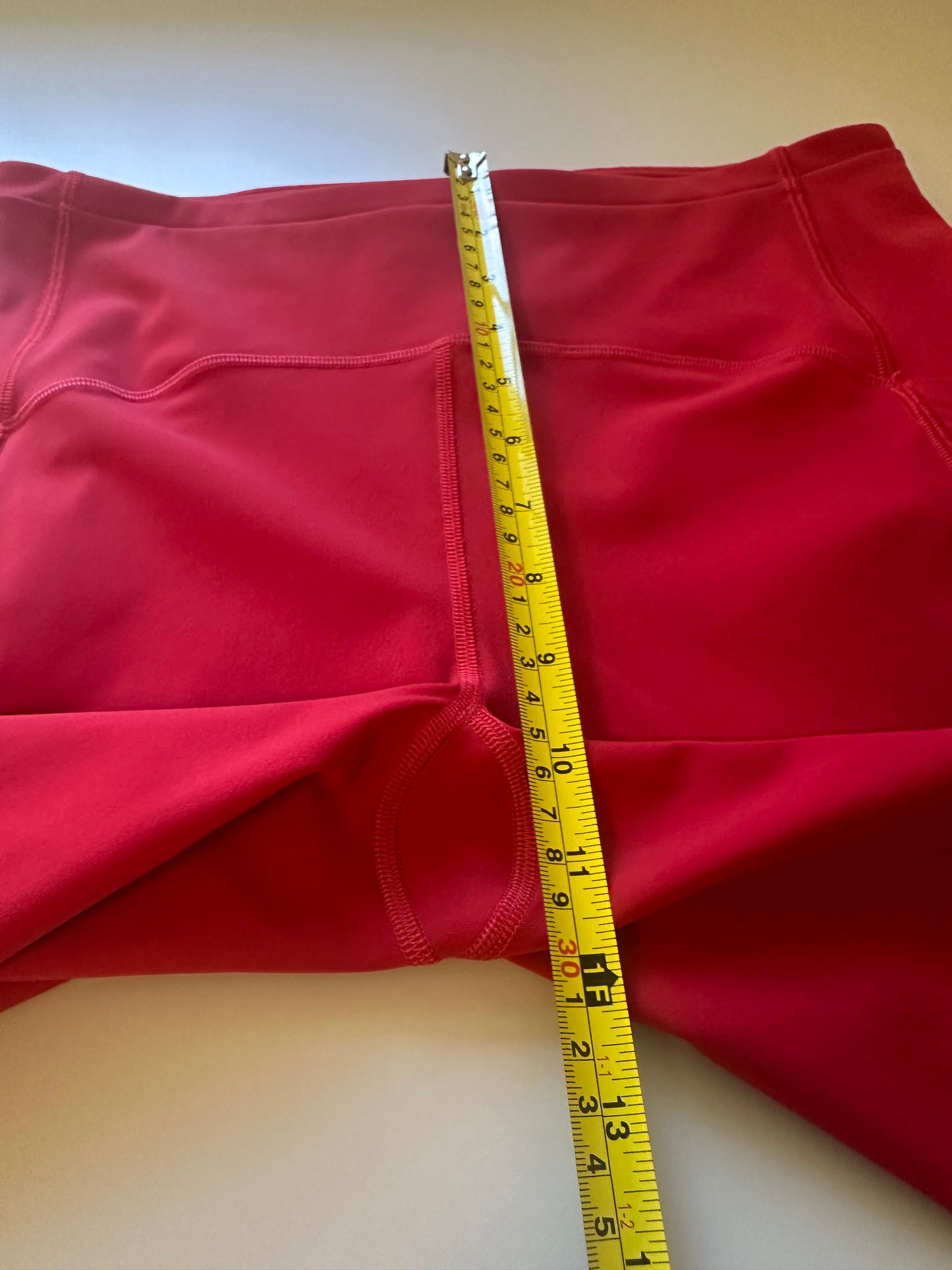 Lululemon Swift Speed High-Rise Crop 21" in Dark Red | Size 10