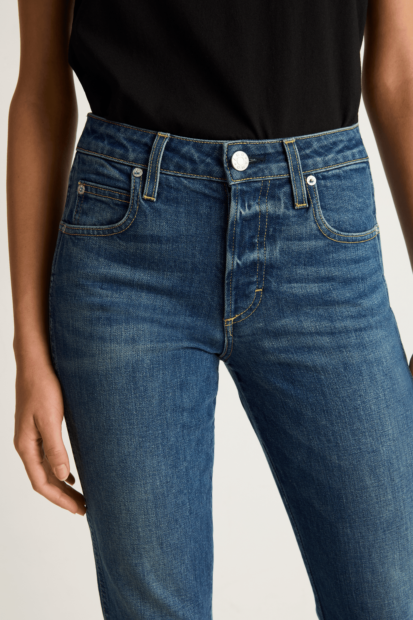 AMO Denim Babe High Rise Cropped Jeans in True Blue | Size 29