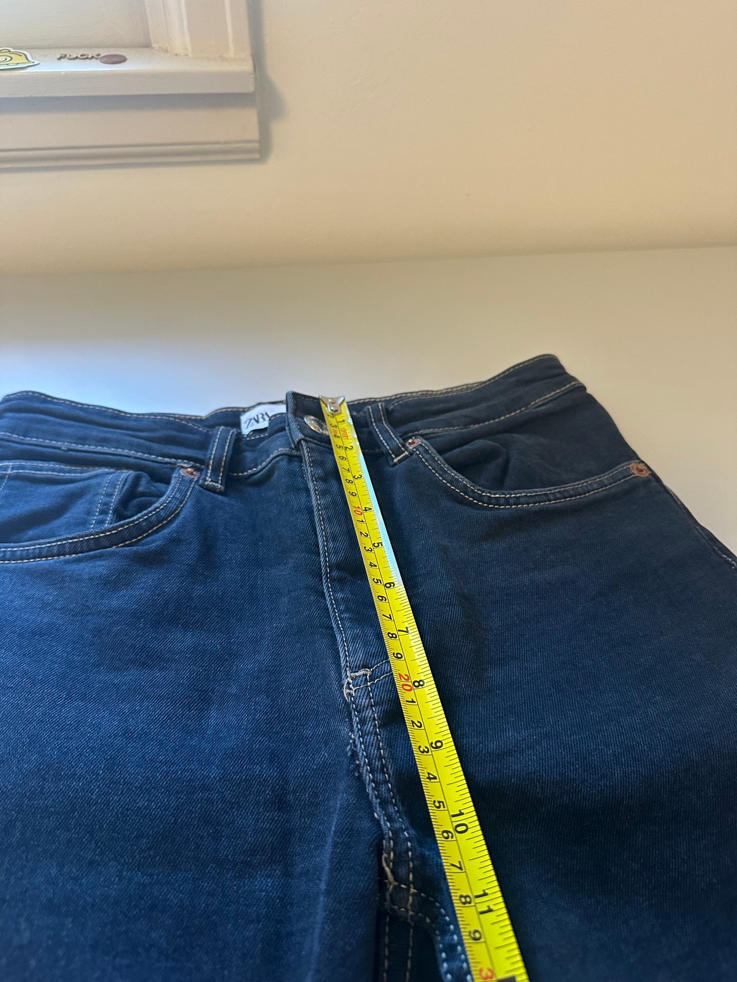 Zara - Women's Black Kick Flare Leg Jeans with Contrast Stitching | Size 8