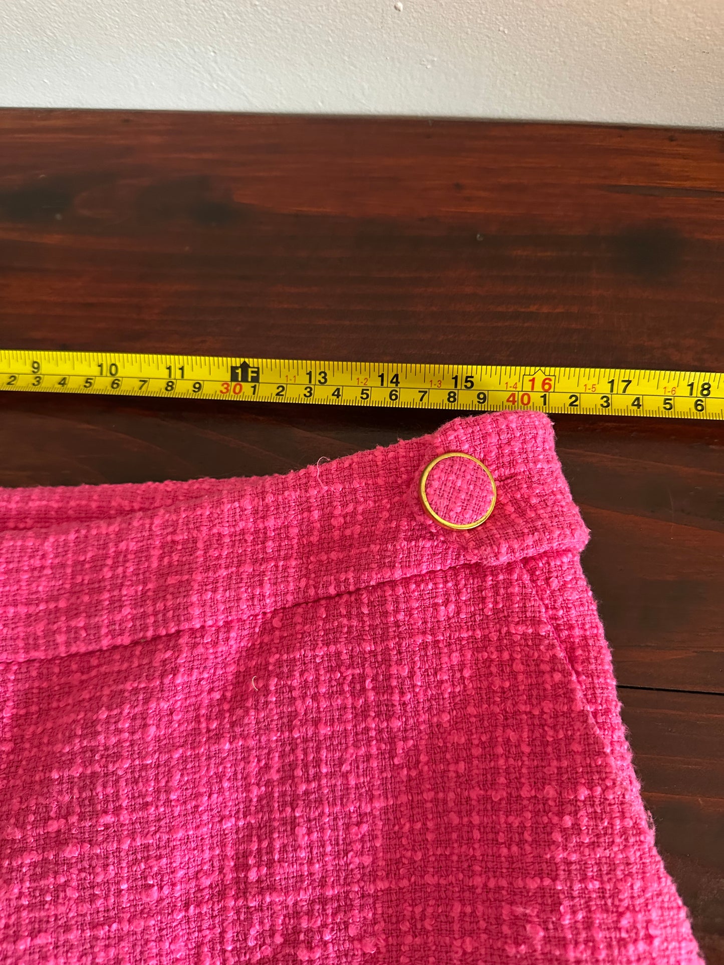 Milly Aria Pink Tweed Boucle Shorts - Size 10