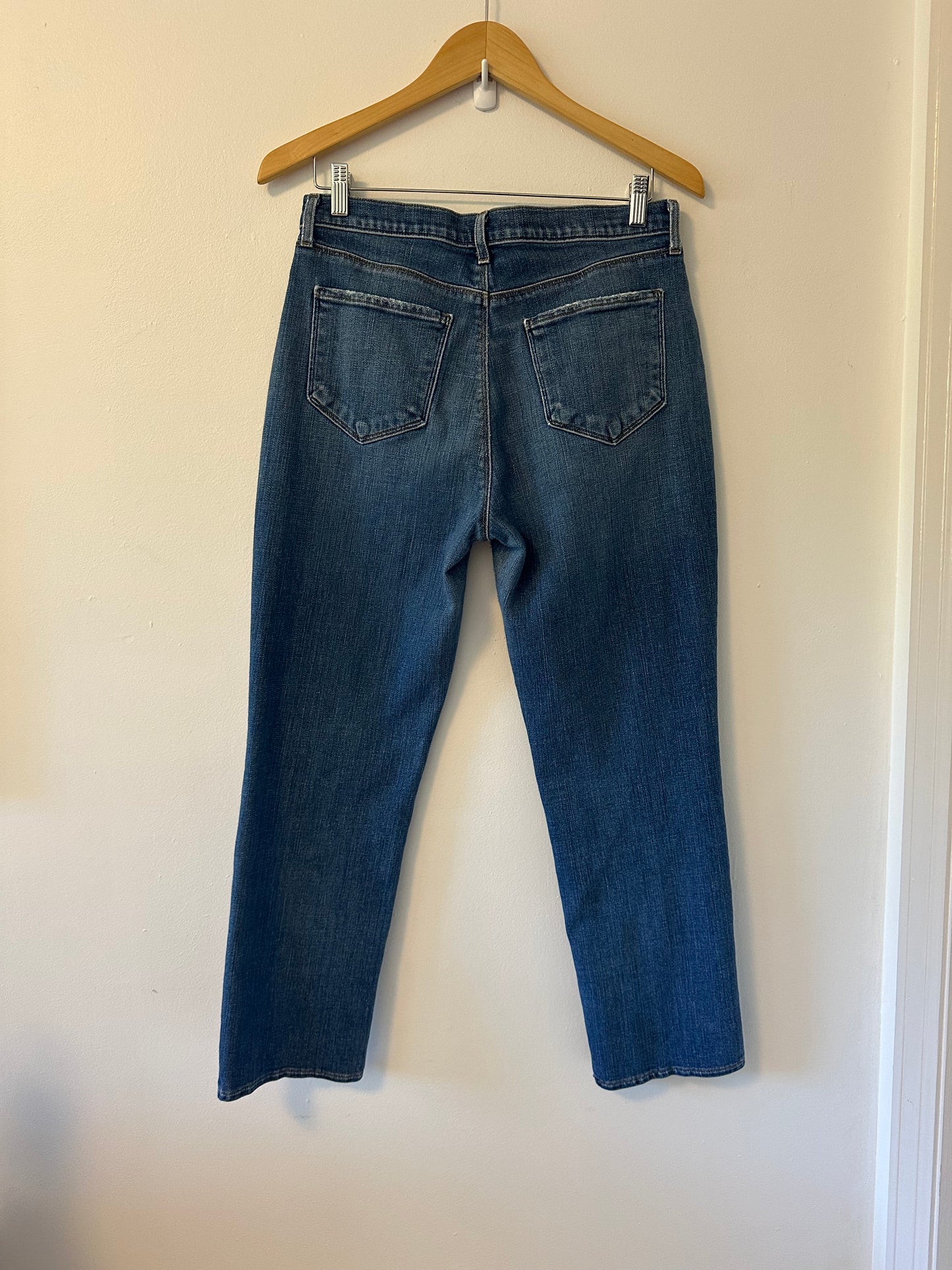 L'AGENCE Classic Blue Straight Leg Jeans | Size 28