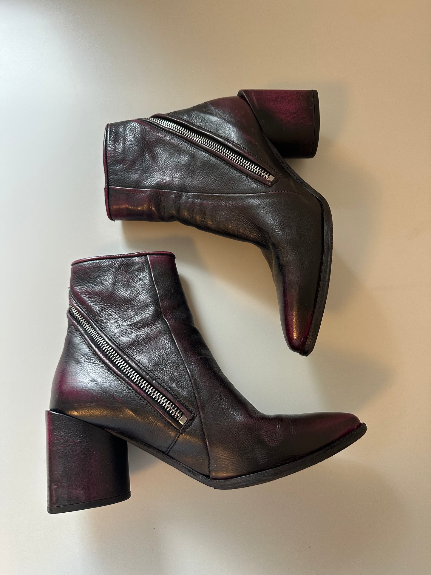 A.S. 98 Earl Womens Leather Zipper Ankle & Booties Boots in Fuschia/Black | Size 38