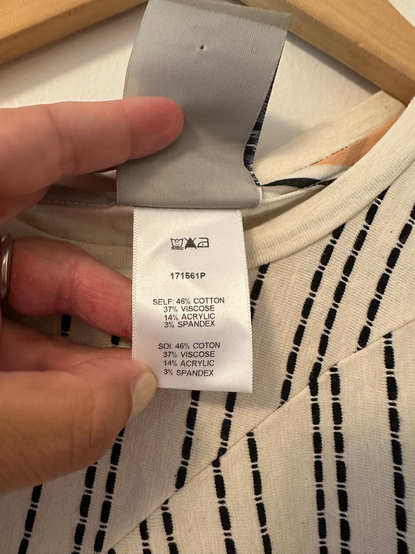 Dolan Black and Cream Striped Cropped Short Sleeve Tee - Size LP