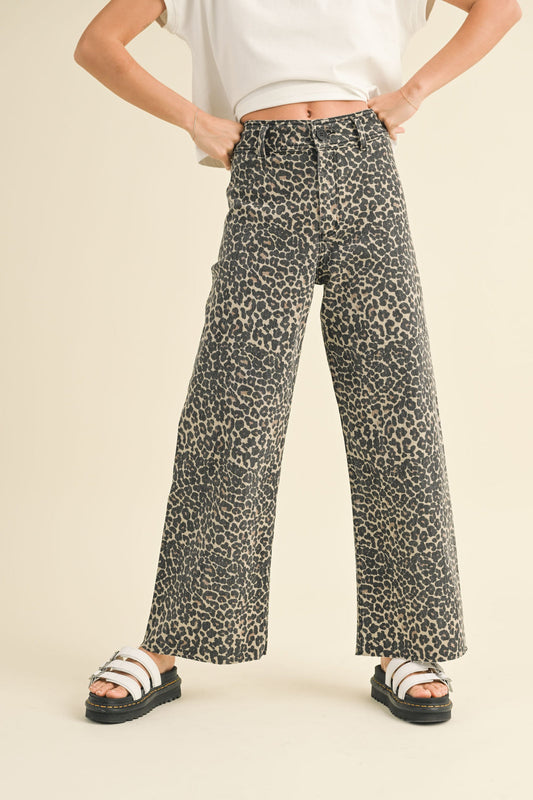 Miou Muse Leopard Print Barrel Jeans | Size Small