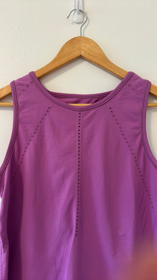 Athleta Foothill Sleeveless Open Back Workout Top in Fuschia - Size Medium