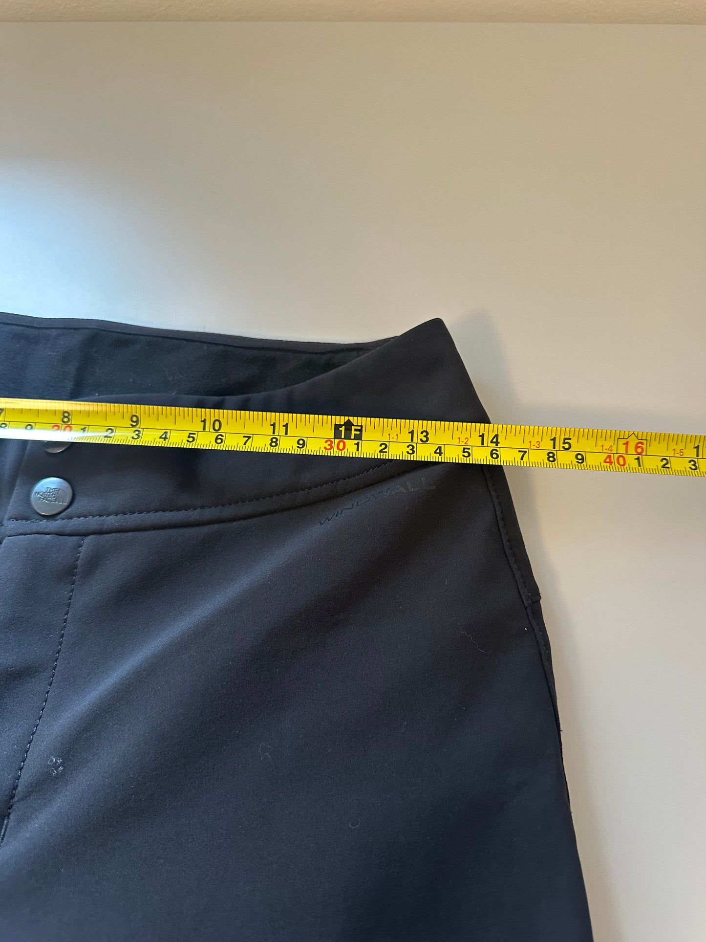 The North Face Women's Apex STH Pants in Black | Size Small