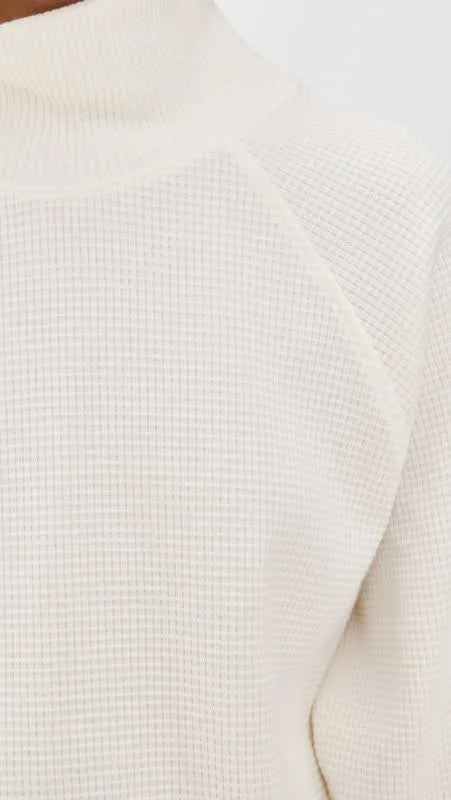 Alo Yoga Waffle Weekend Escape Mock Neck Long Sleeve - Ivory Size Small