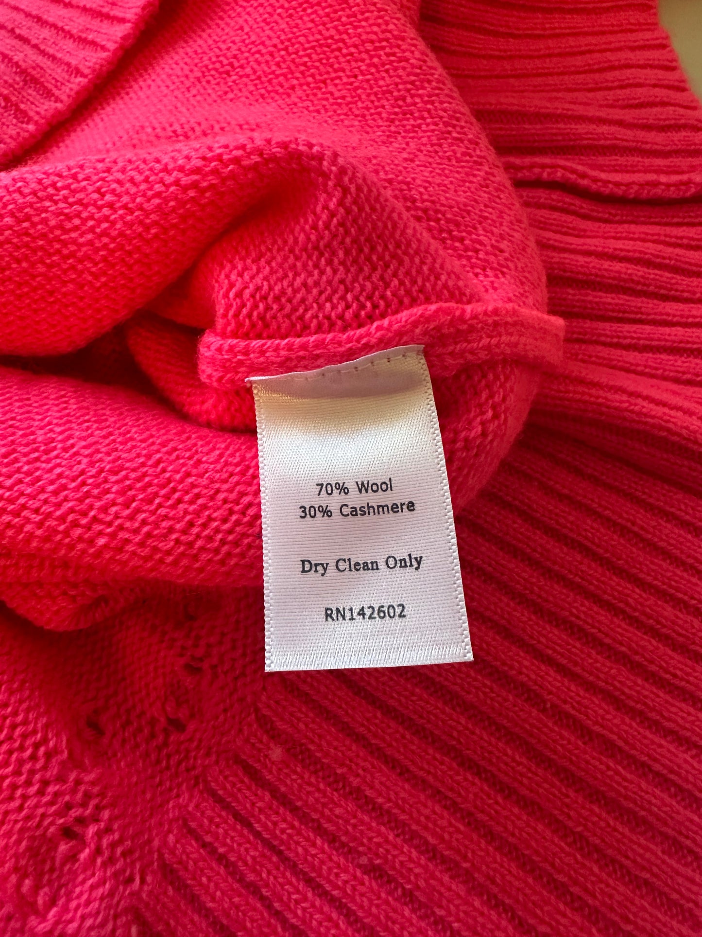 Sail to Sable Bright Pink Crew Neck Wool and Cashmere Sweater | Size Small