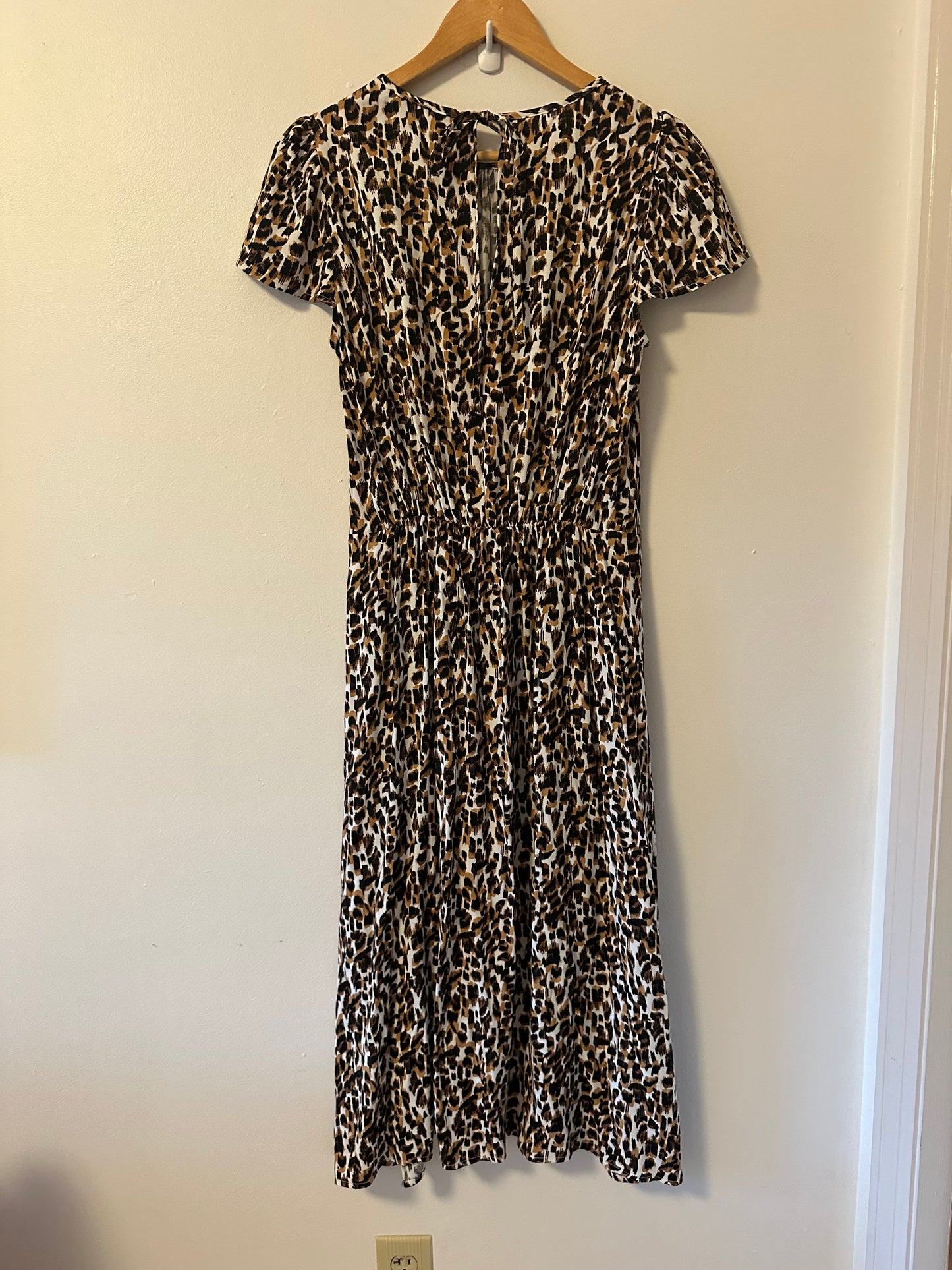 Banana Republic - Leopard Animal Print Maxi Dress with Tie Back | Size Small