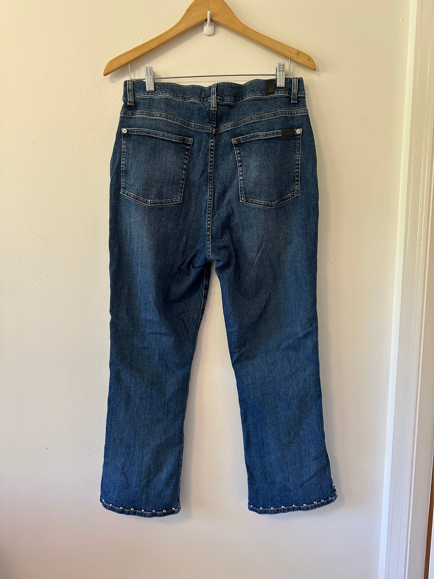 7 For All Mankind High Waist Slim Kick Jukebox with Hem Studs | Size 32