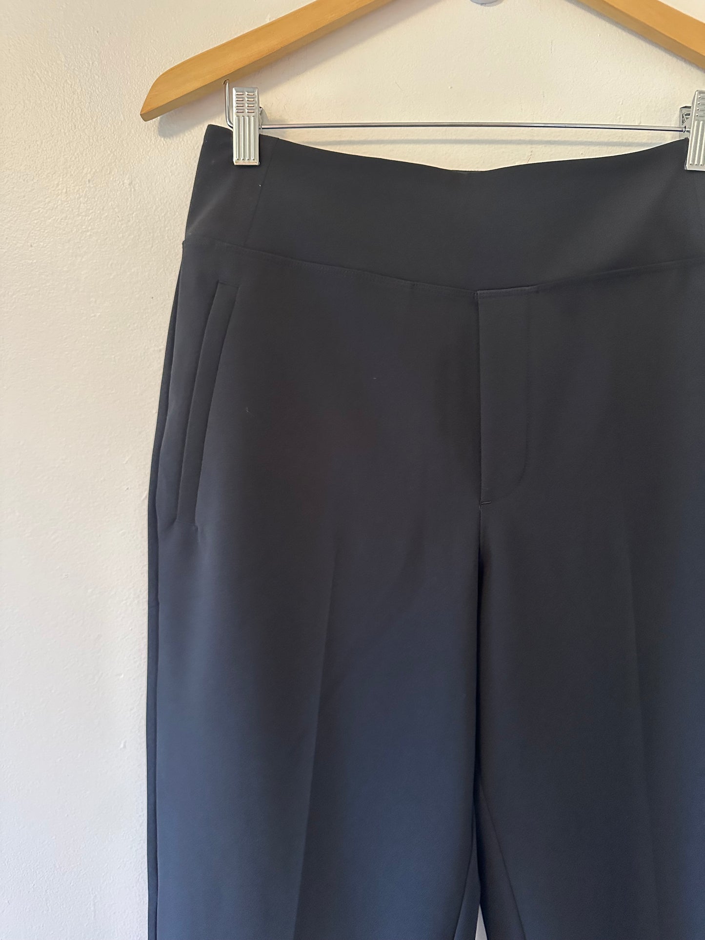 Athleta Endless High Rise Pants in Black - Size 6 Tall