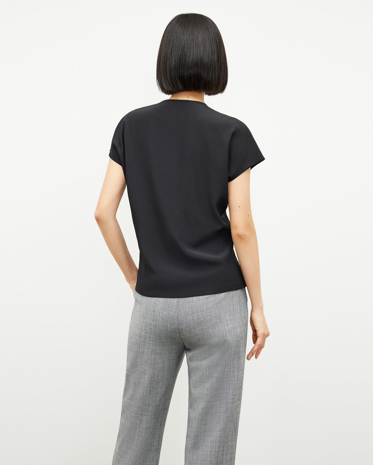 MM Lafleur The Antonia Top - Eco Soft Wave in Black | Size Medium