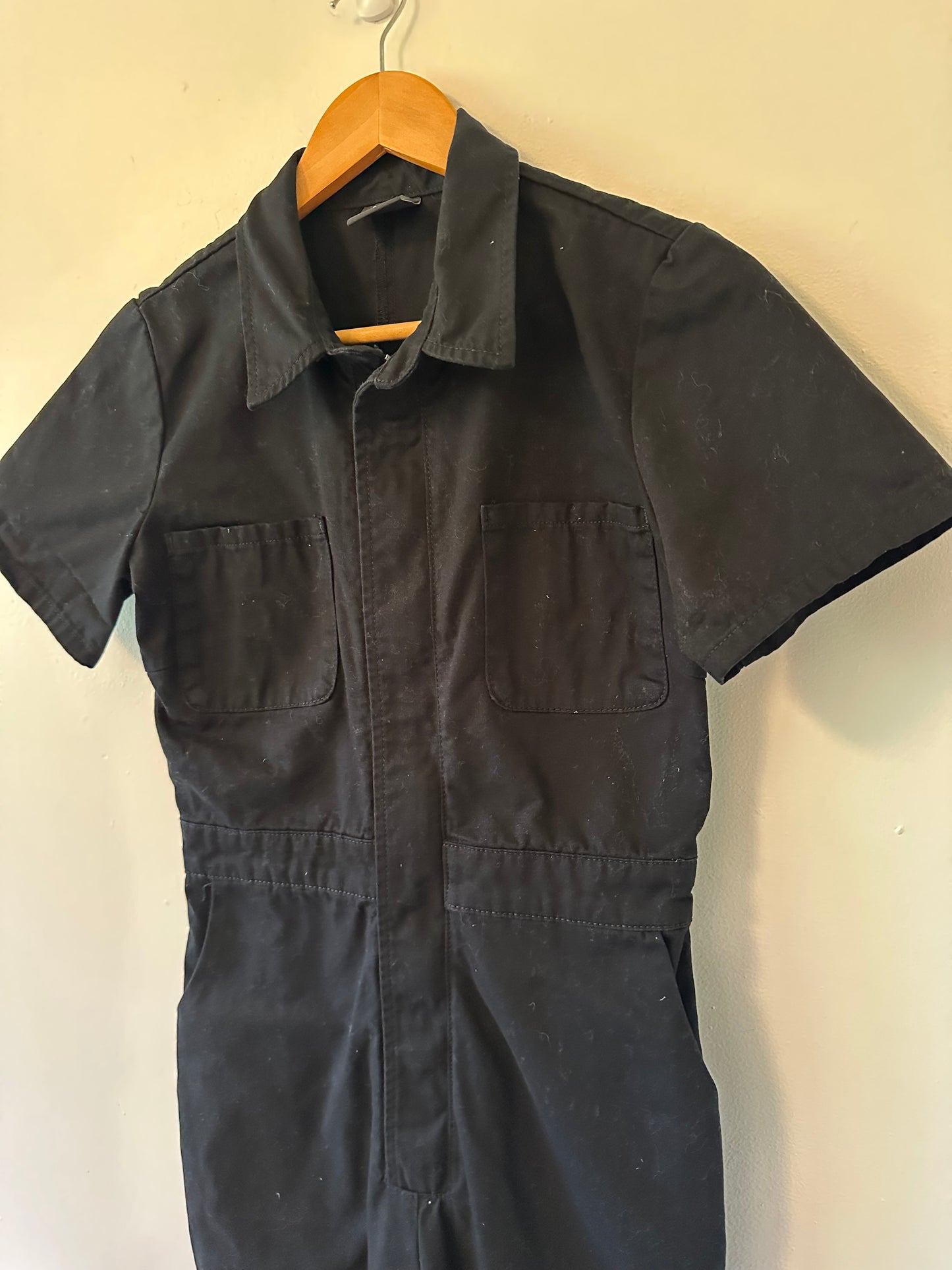 BDG Urban Outfitters - Black Short Sleeve Collared Zip Up Jumpsuit | Size Small