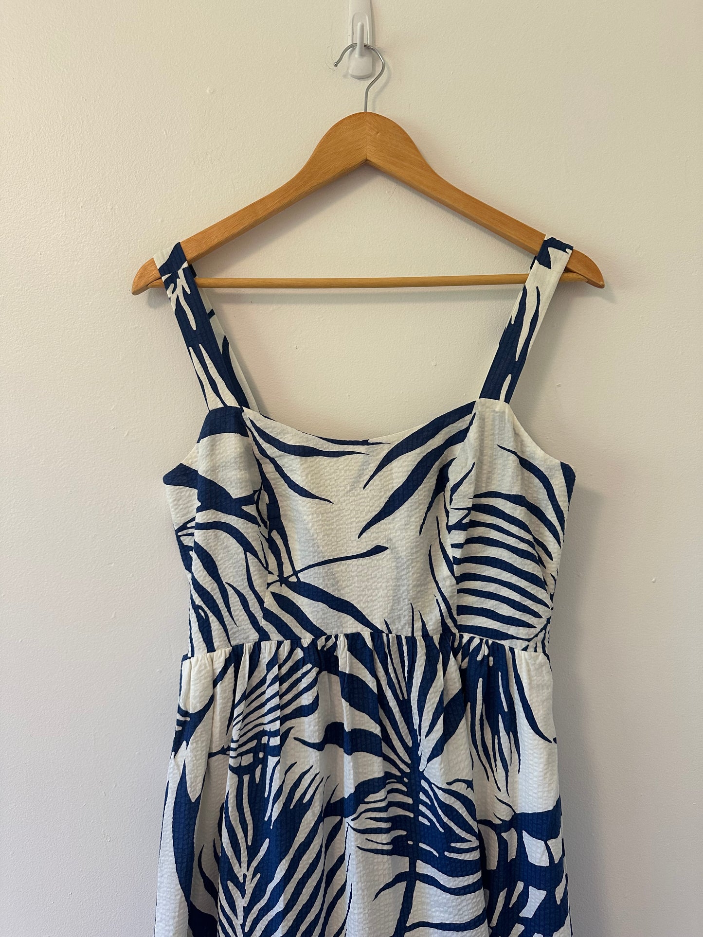 AYR The Magic Moment Dress in Blue Palm Print - Size Medium