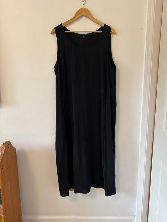 Eileen Fisher Silk Georgette Crepe Scoop Neck Dress in Black | Size XL