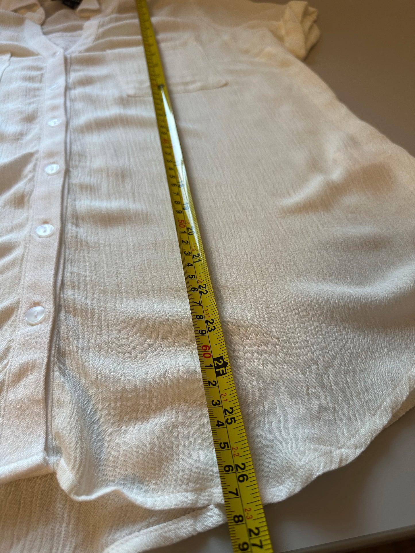 Fortune + Ivy White Short Sleeve Button Down Shirt | Size Small