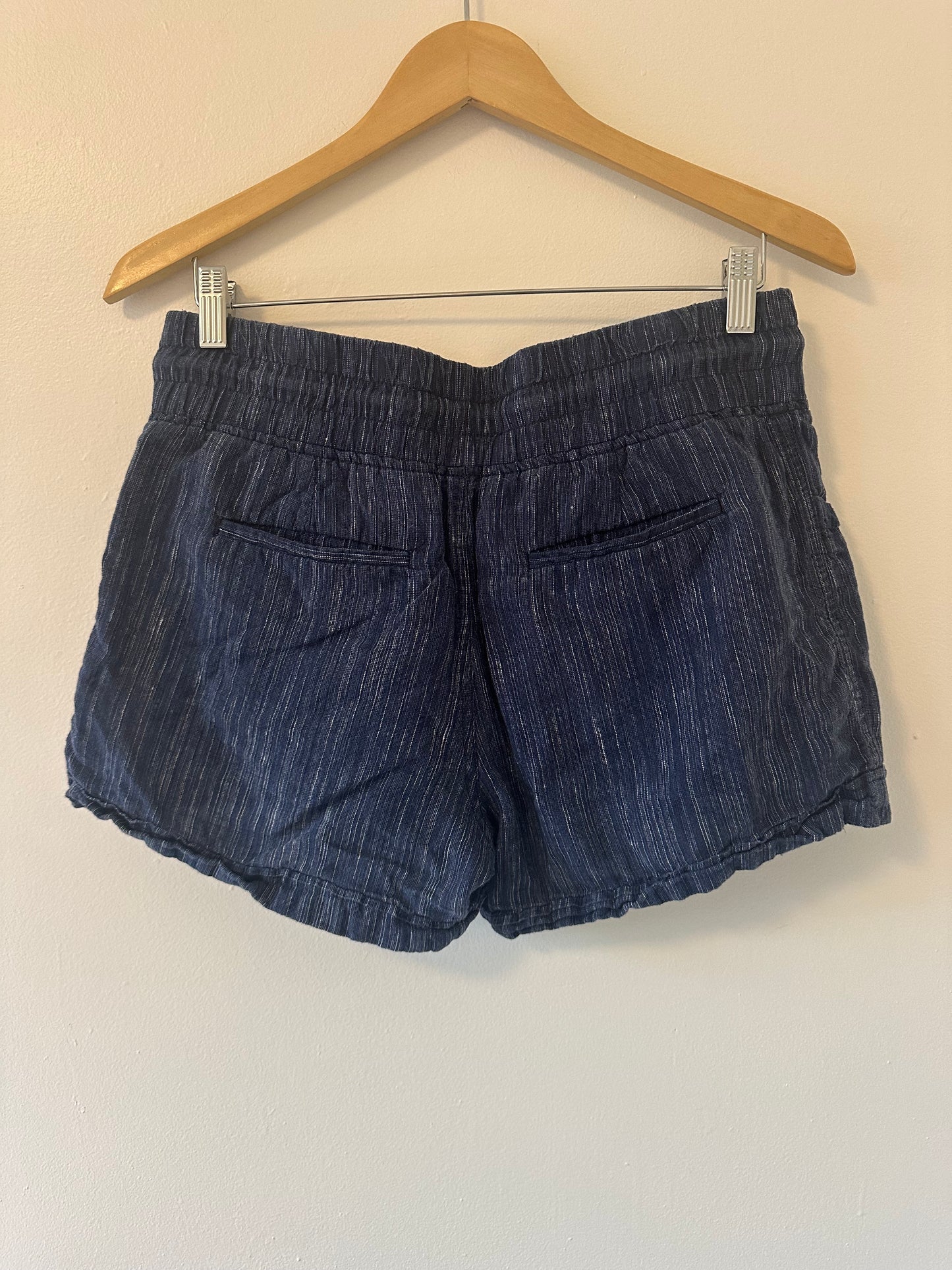 Athleta Cabo Blue Linen Striped Shorts Size 6