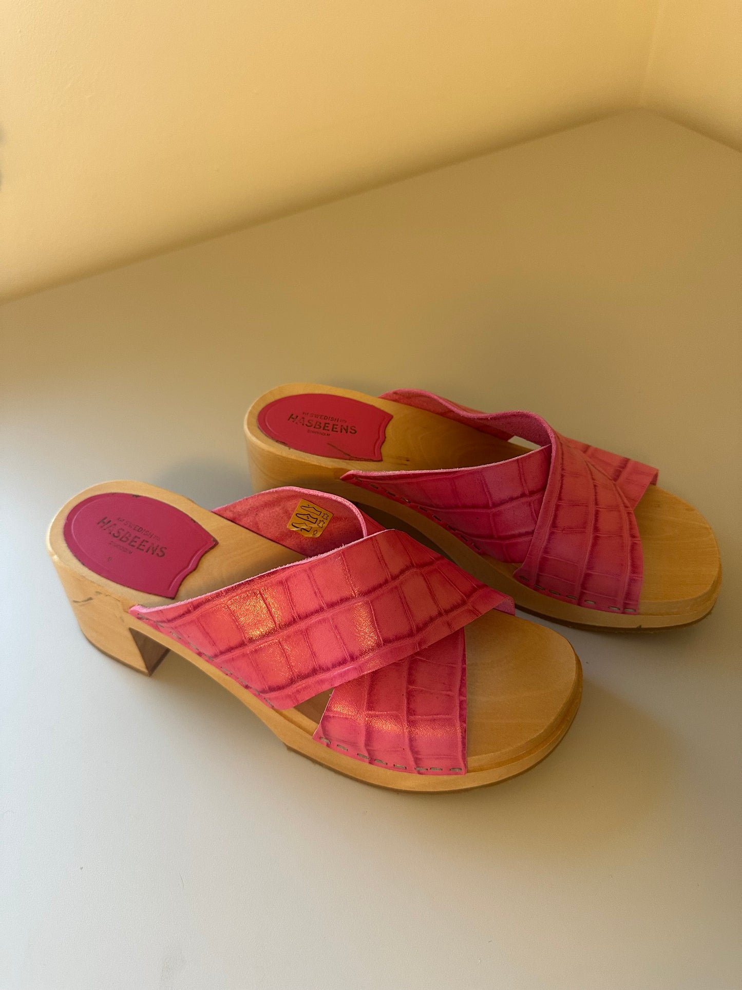 Swedish Hasbeens Anette Heeled Pink Block Clog Sandals | Size 40