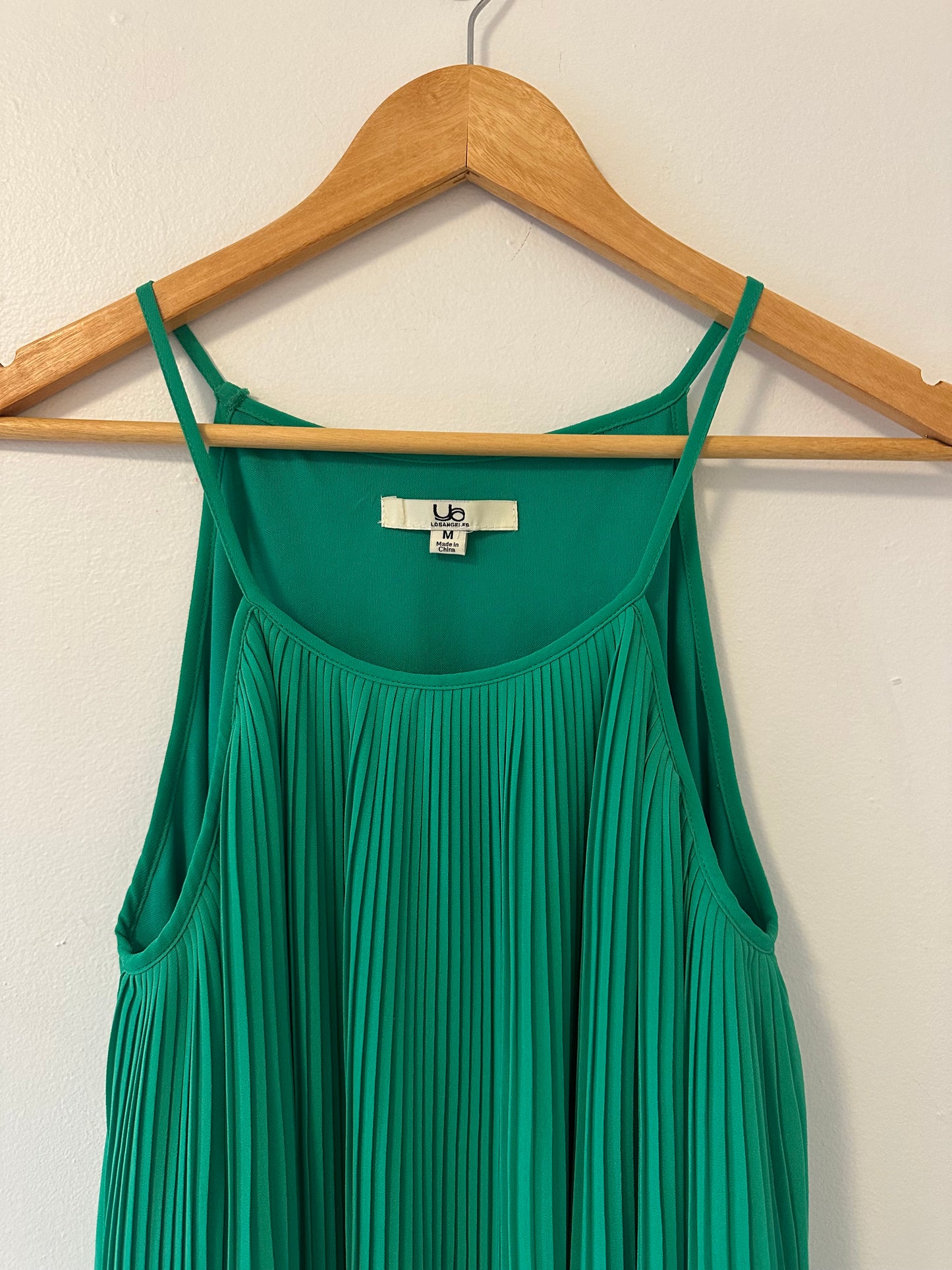 Ya Los Angeles Green Tiered Pleated Dress - Size Medium