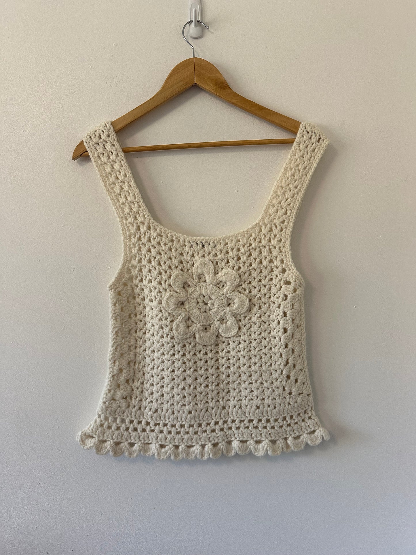 Batsheva Daisy Crochet Tank Top in Cream | Size Medium