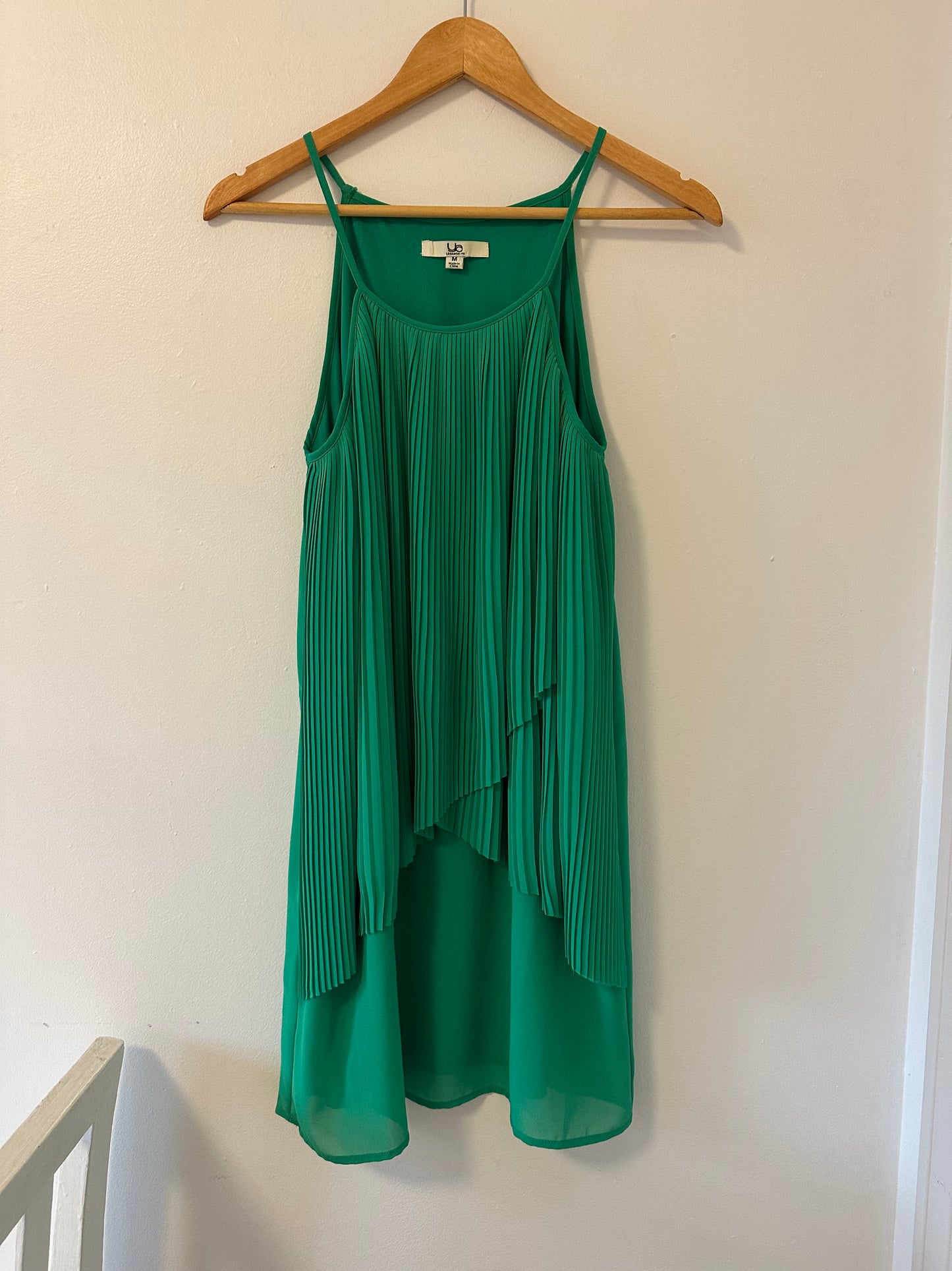 Ya Los Angeles Green Tiered Pleated Dress - Size Medium