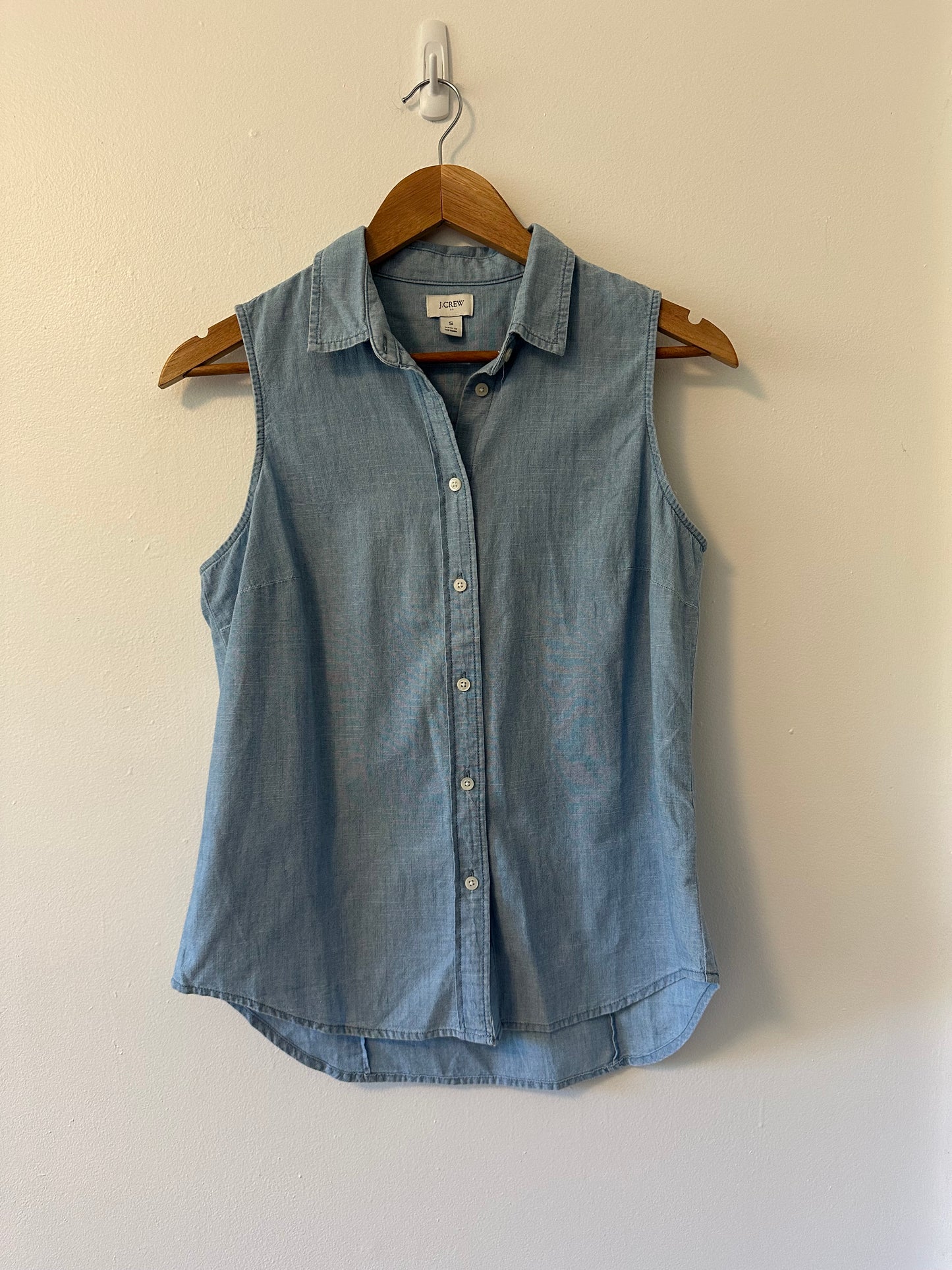 J. Crew Women's Blue Sleeveless Button Down Cotton Shirt | Size Small