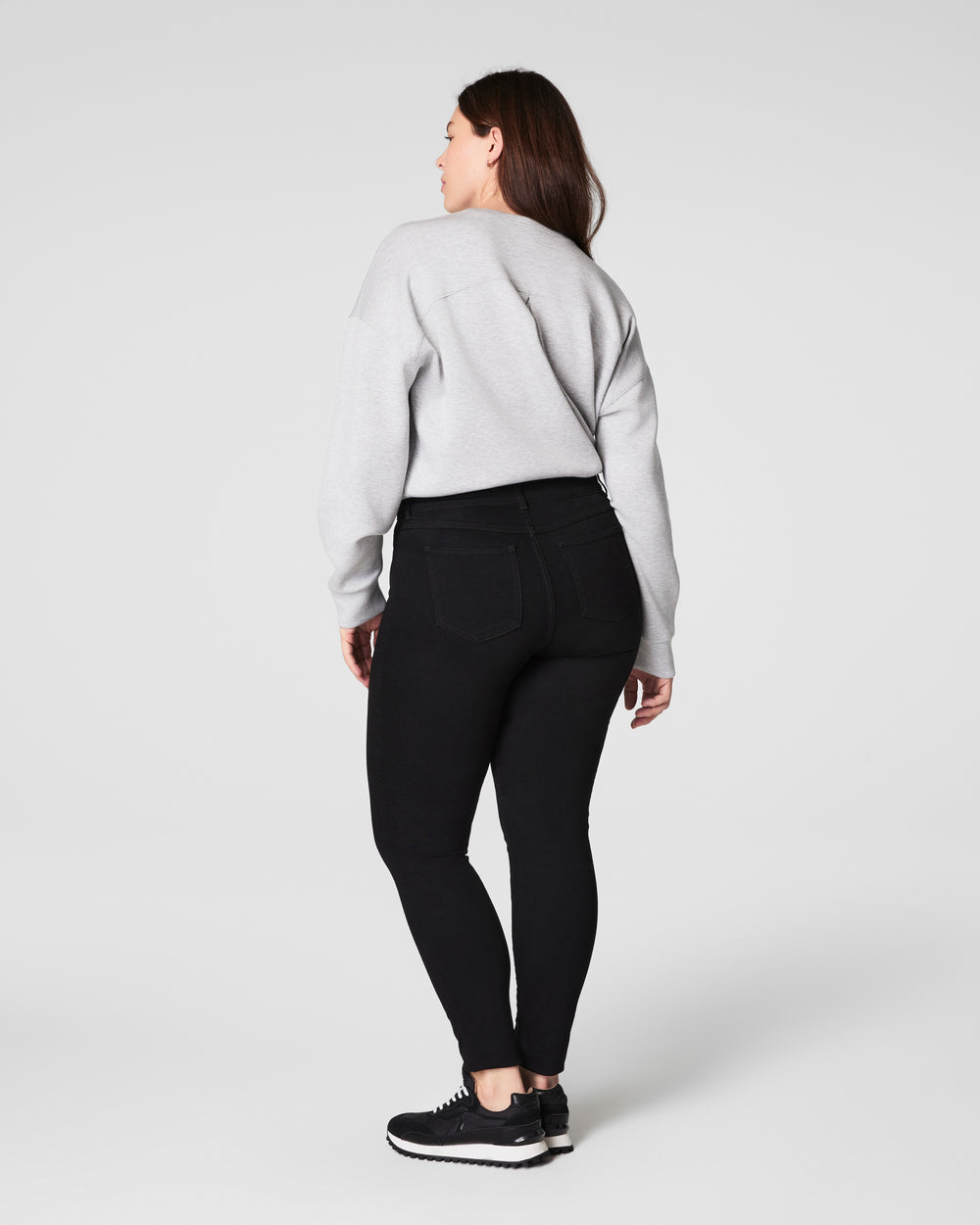 SPANX - SPANXshape™ EveryWear Ankle Skinny Jeans in Clean Black | Size M