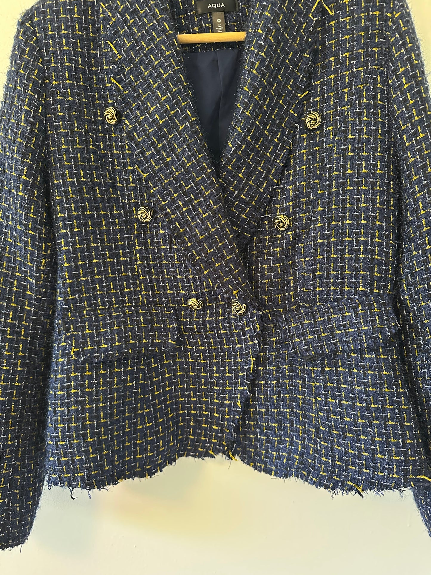 Aqua Cutaway Tweed Double Breasted Jacket in Navy | Size Medium