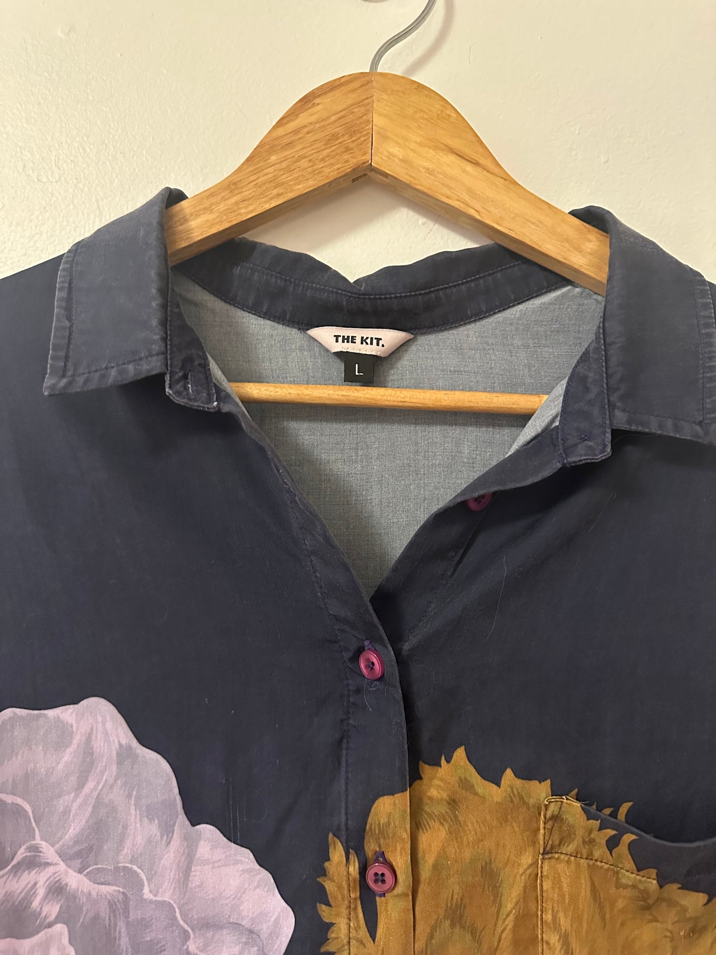 The Kit Zoe Floral Long Sleeve Blouse in Violet Iris | Size Large