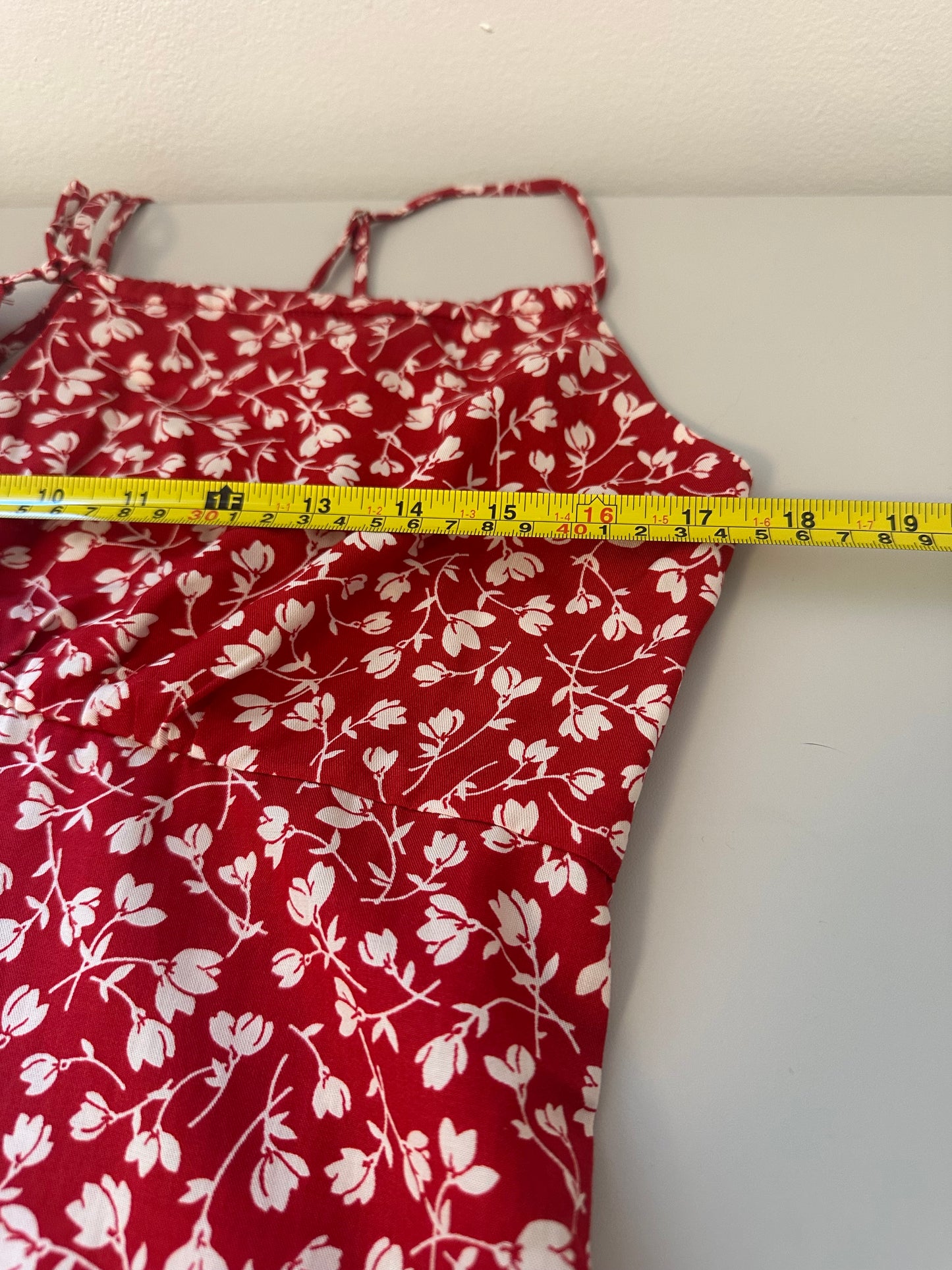 Reformation Red and White Floral Abbot Mini Tie Front Dress | Size 4