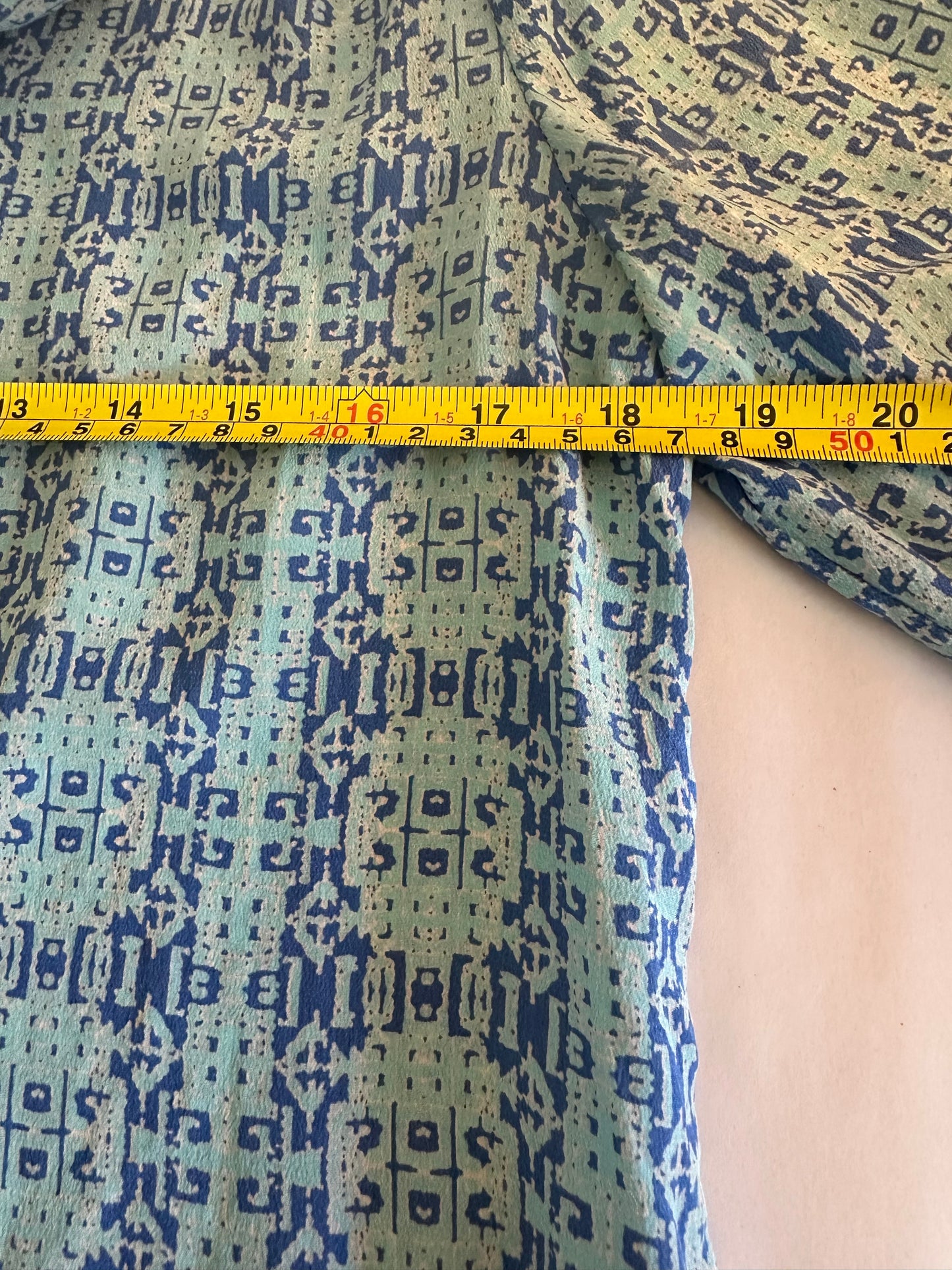 Ellie Kai Blue Patterned Women's Top - Size 4