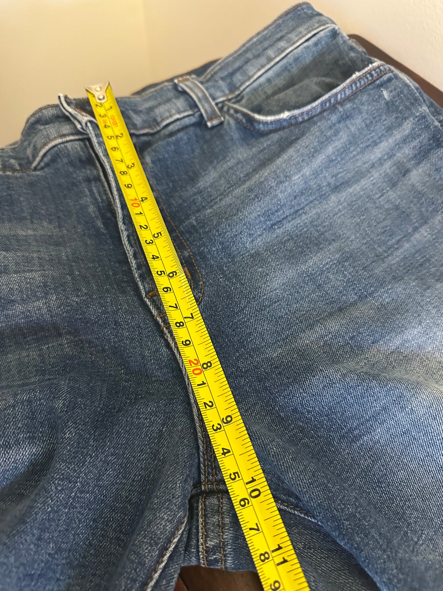 J Brand Cropped Ellis Blue Denim Jeans in Rival - Size 29