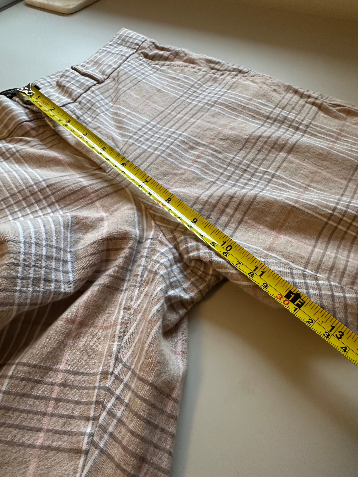 Banana Republic - Linen and Cotton Plaid Ankle Pants in Tan and Gray | Size 2P
