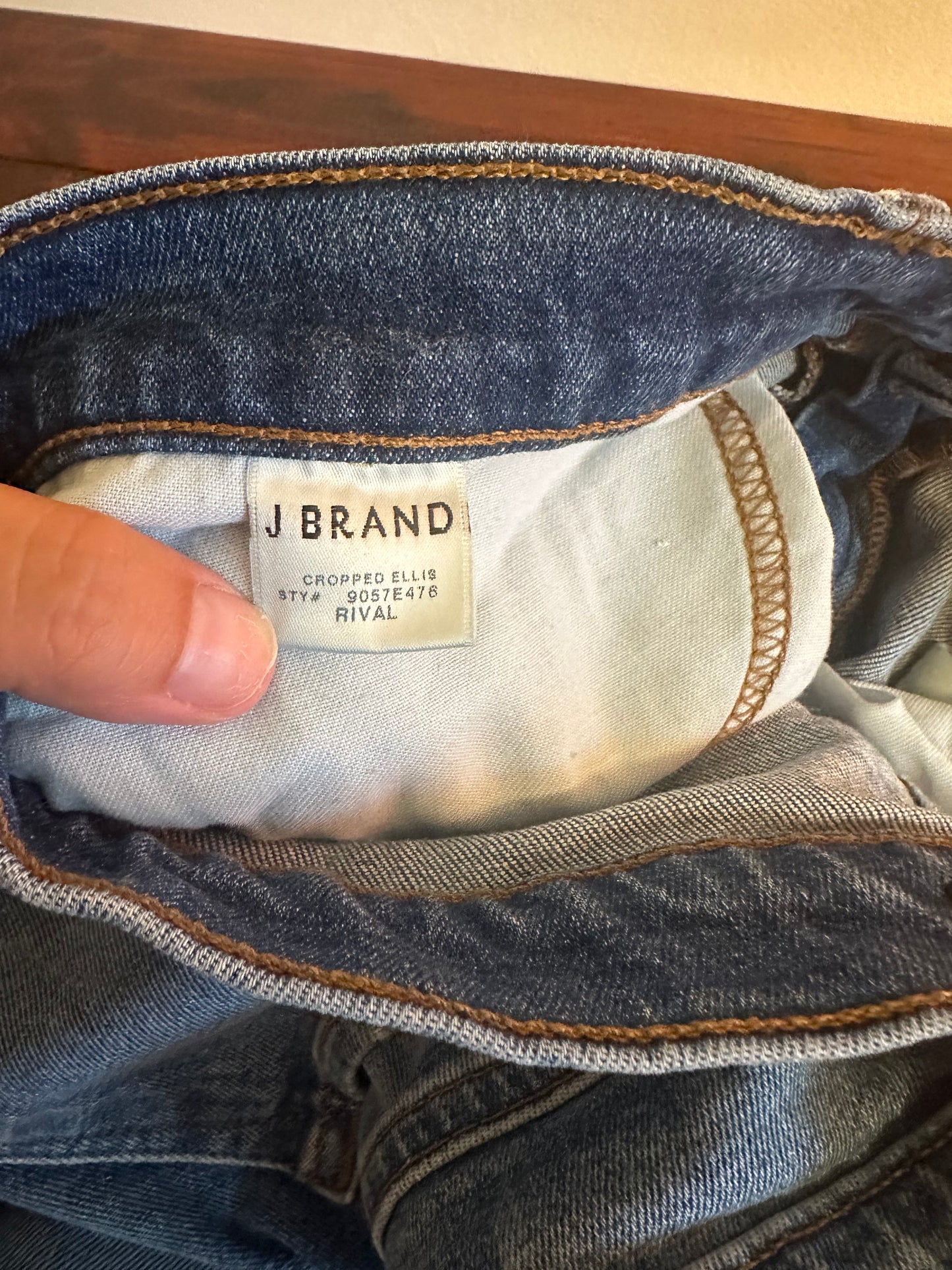 J Brand Cropped Ellis Blue Denim Jeans in Rival - Size 29
