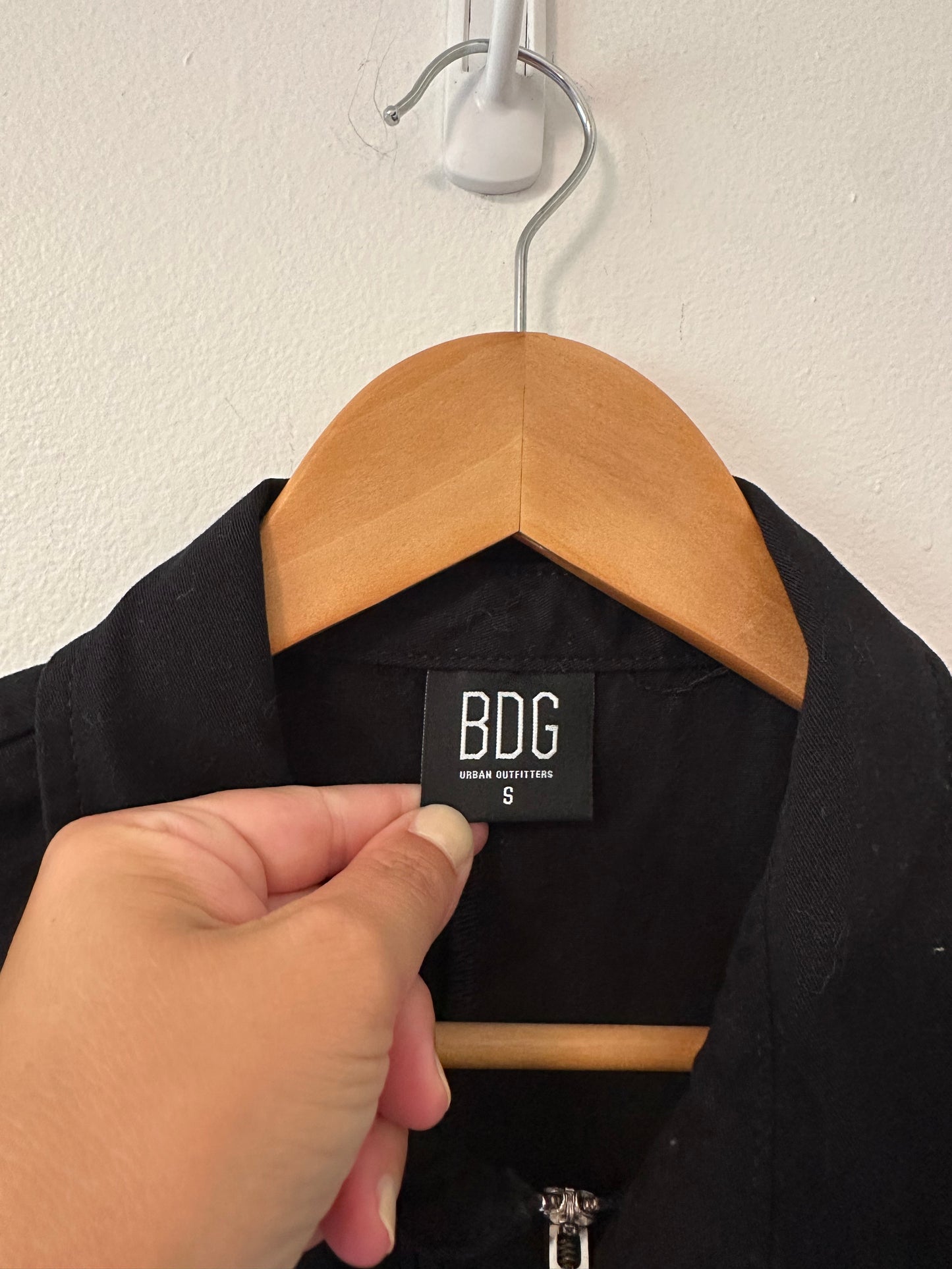 BDG Urban Outfitters - Black Short Sleeve Collared Zip Up Jumpsuit | Size Small
