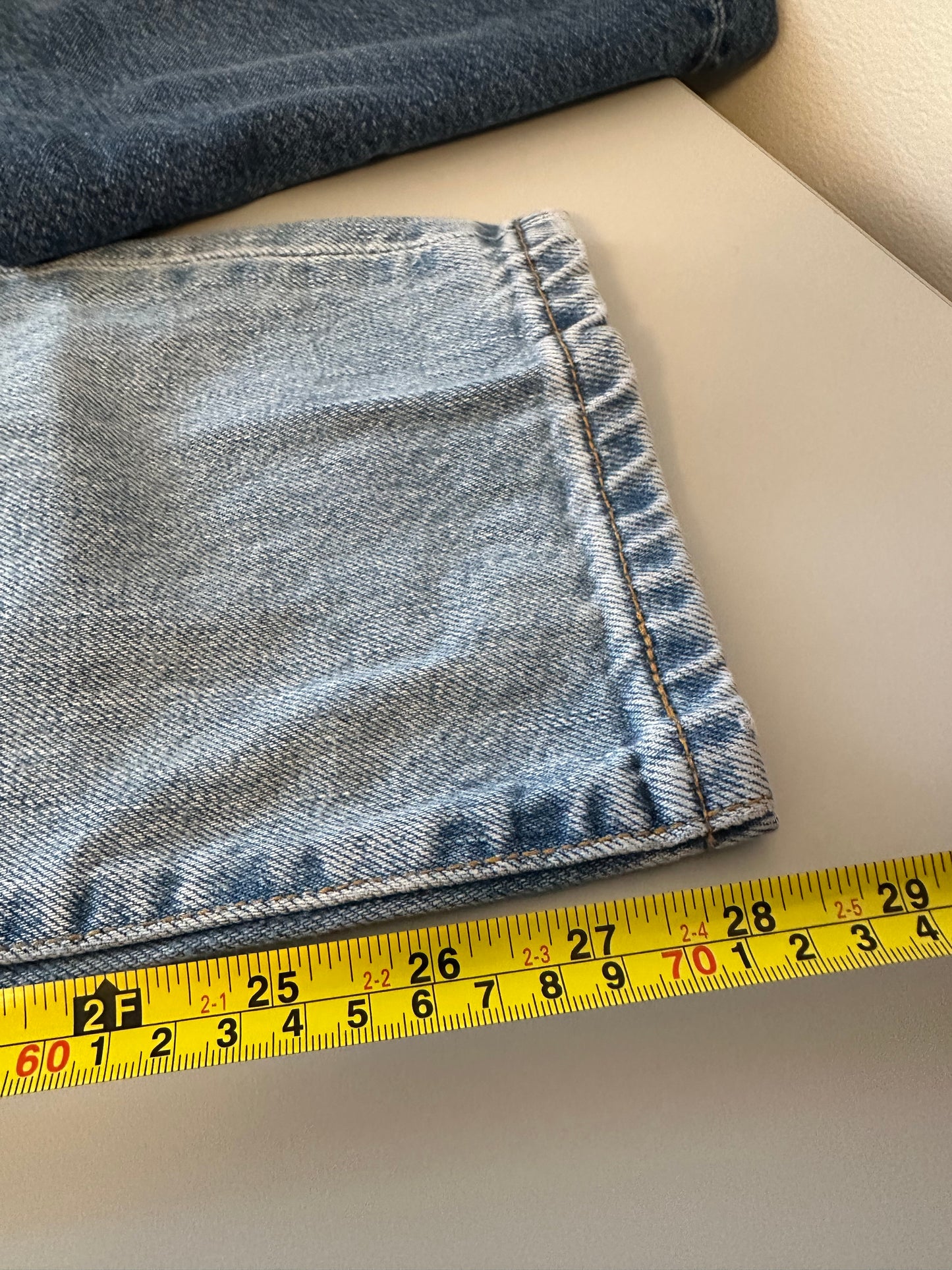Levi's Vintage High Rise Light Blue Women's 550 Cotton Jeans | Size 10