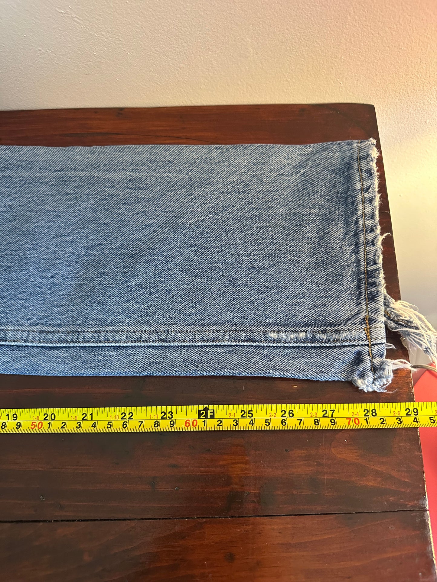 Agolde Classic Blue Denim 90s Pinch Waist Jeans - Size 24