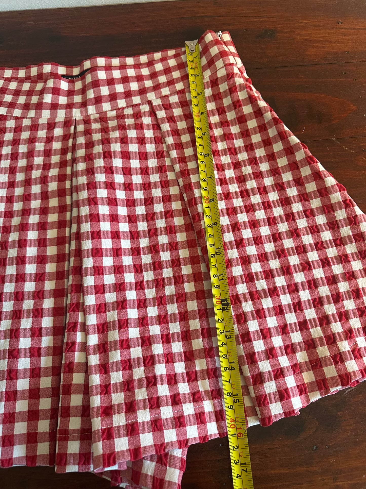 Zara Red and White Gingham Pleated Skort - Size Medium