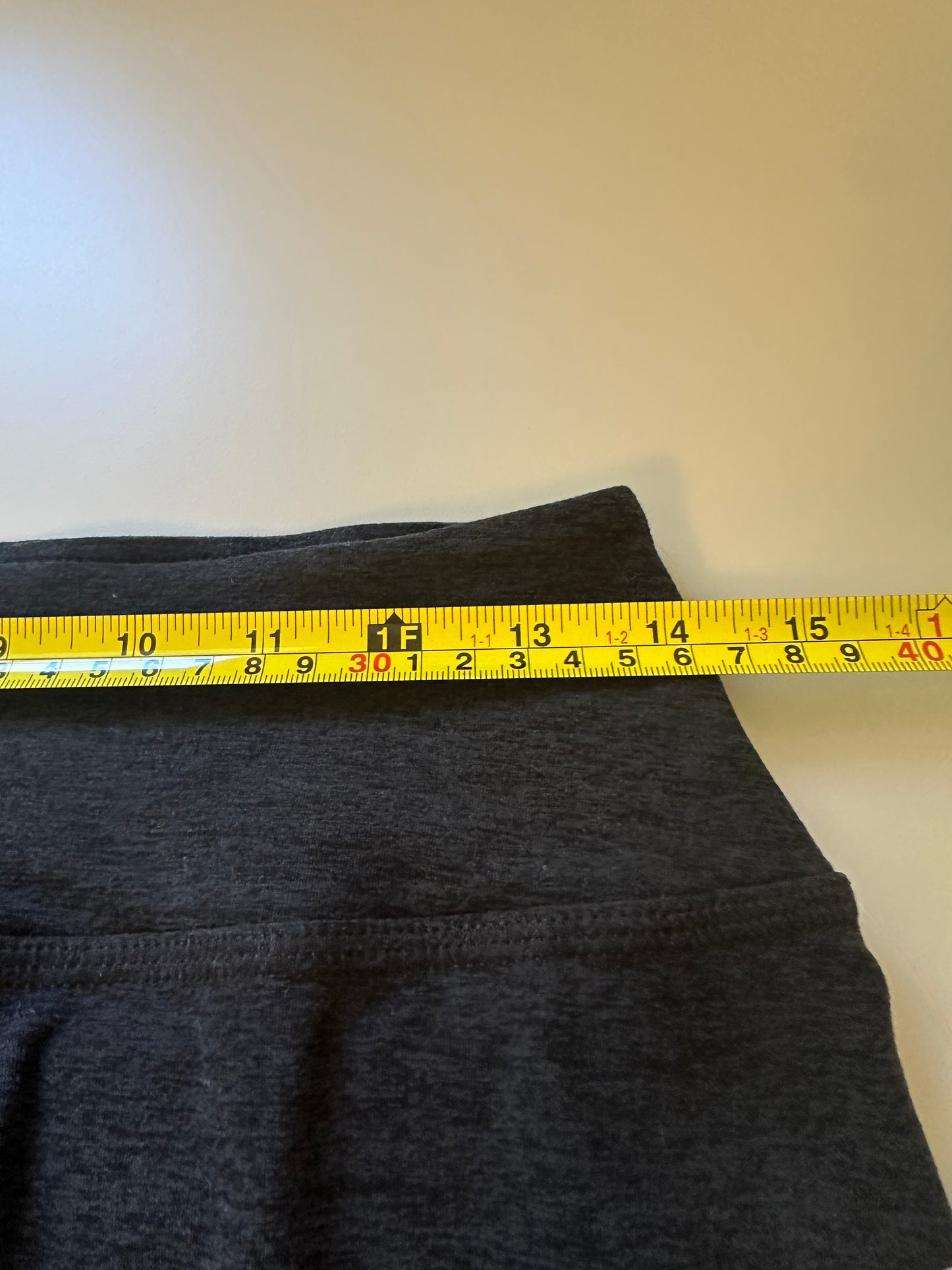 NWT Beyond Yoga Movement Skirt in Heather Darkest Night | Size Small