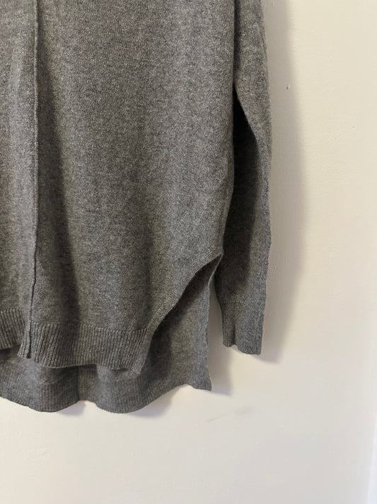 NWT Autumn Cashmere Hi Low V-Neck Sweater | Size XS