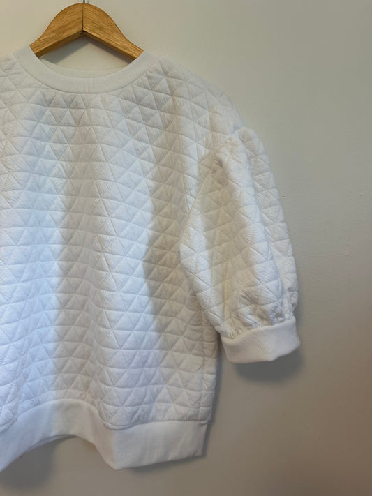 A New Day White Quilted Puff Sleeve Short Sleeve Crew Neck Sweatshirt | Size Medium