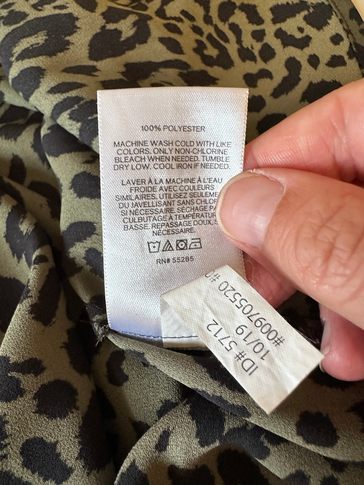 Express Portofino Slim Fit Leopard Print Button Down Shirt in Olive Green | Size Small