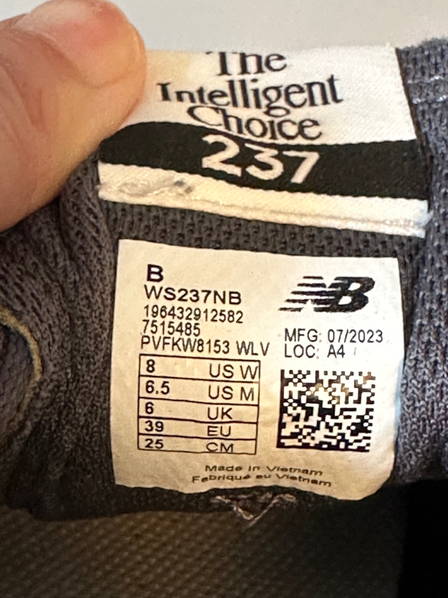 New Balance 237 Heritage Sneakers | Size 8