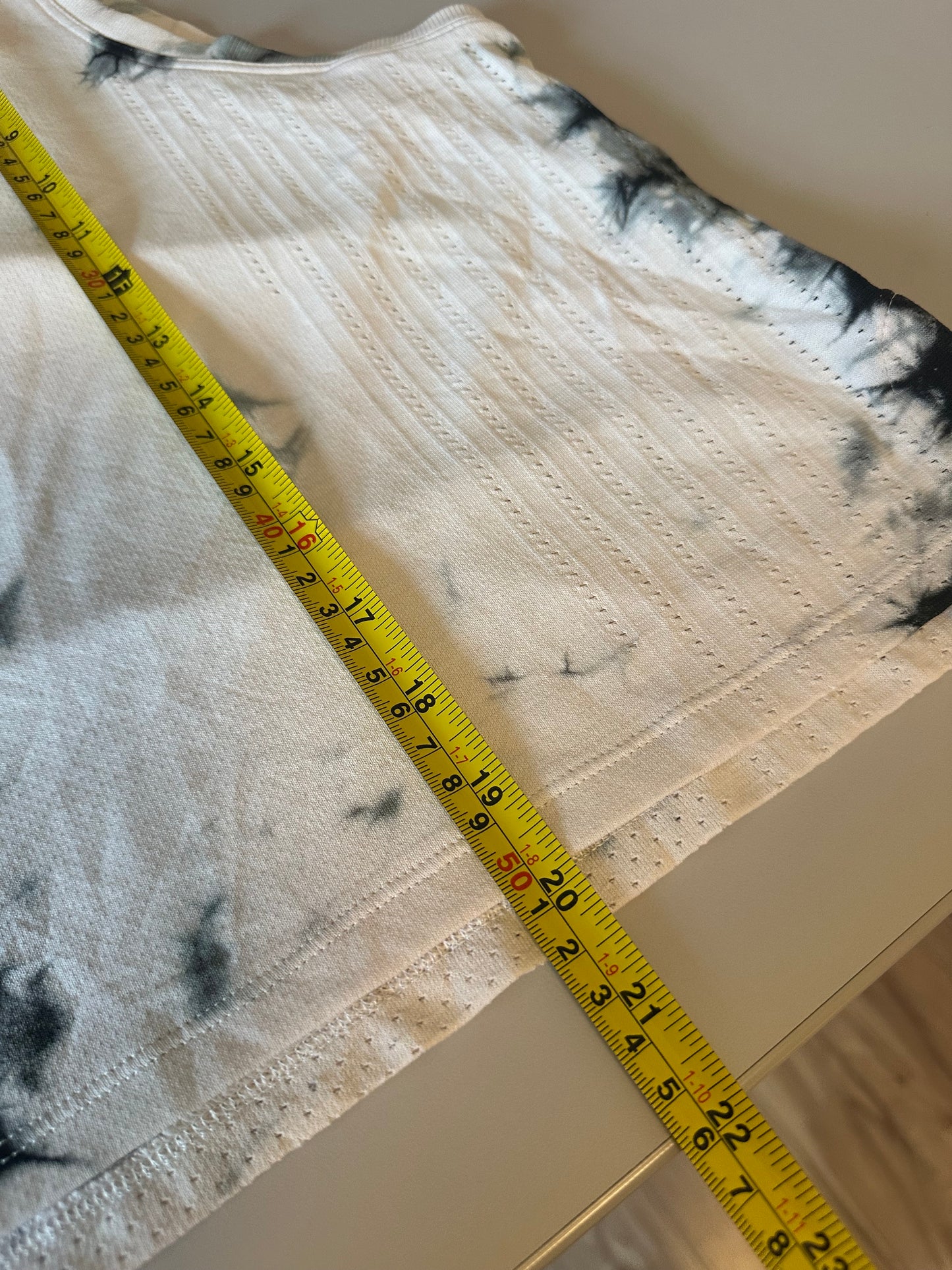 Lululemon Train to Be Tank Top in Black and White Tie Dye Marble Mesh
