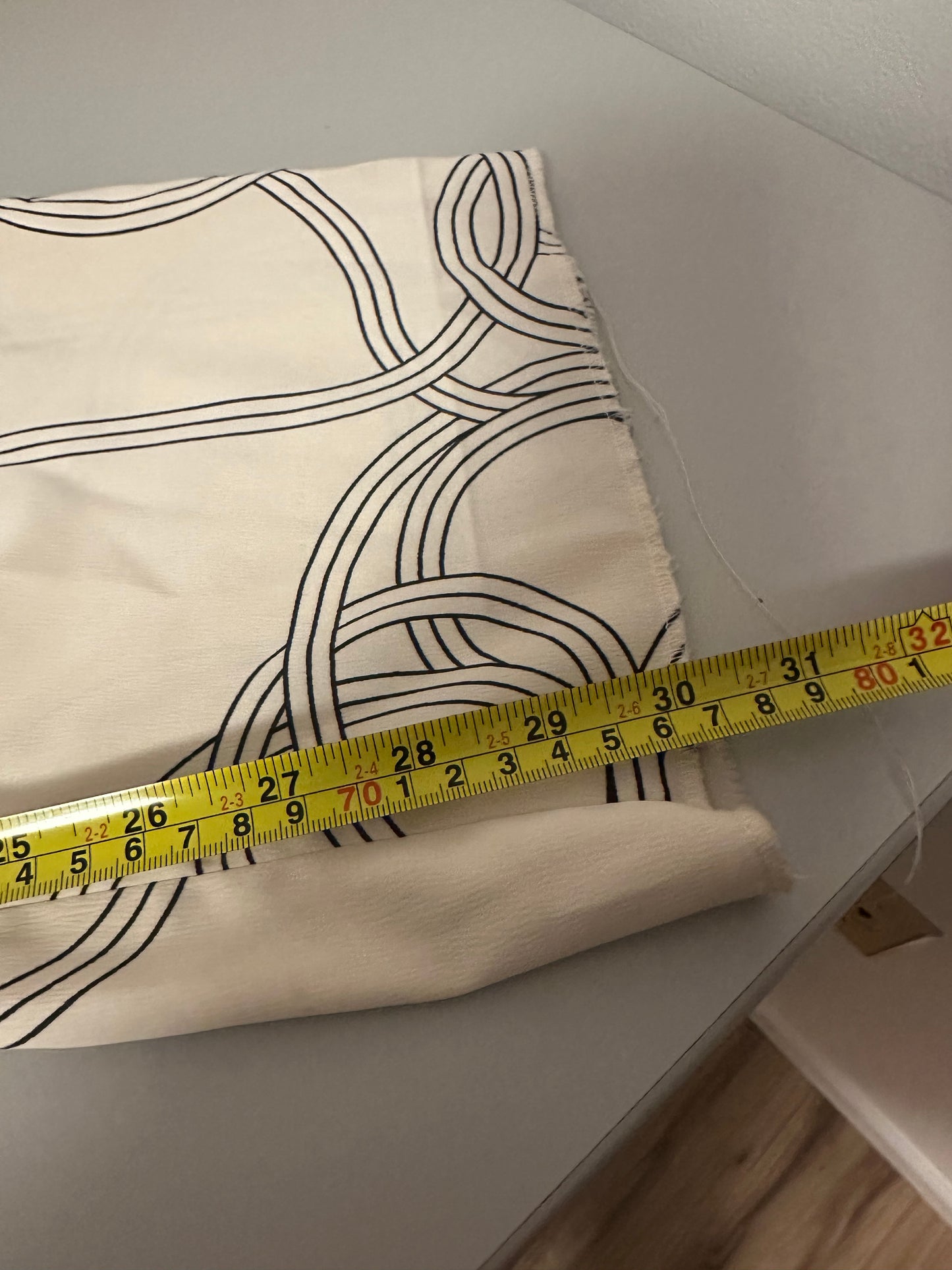 H&M Drapey Pants With Wide Leg and Elastic Waist in Black and White Pattern