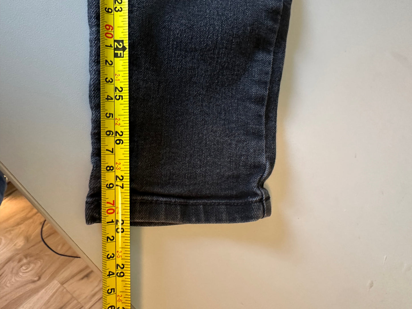 White House Black Market Slim Leg Faded Black Stretch Denim Jeans | Size 8